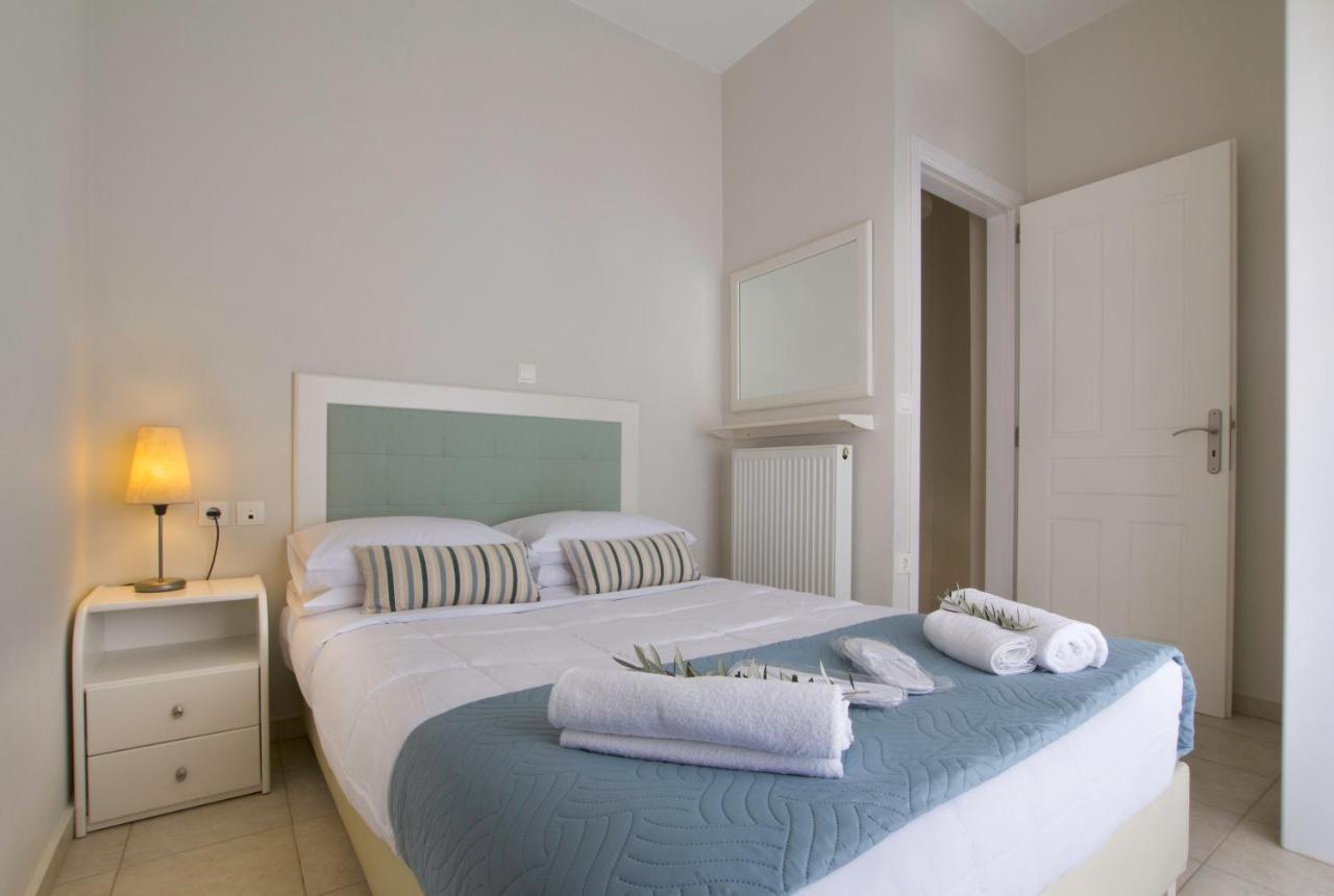 Like Home Agia Marina  Exterior photo